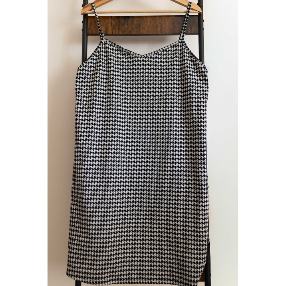 Coco and Shay Plus Houndstooth Mini Dress Black White Spaghetti Strap 2X